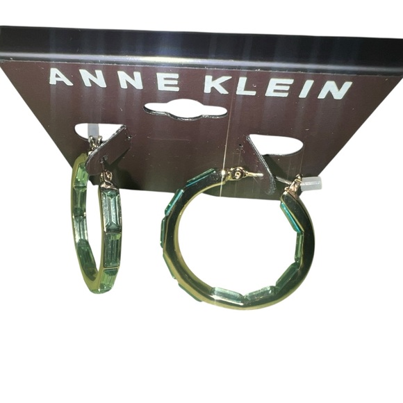 Anne Klein Gold Green Stone Hoop Earrings NWT - Picture 5 of 5
